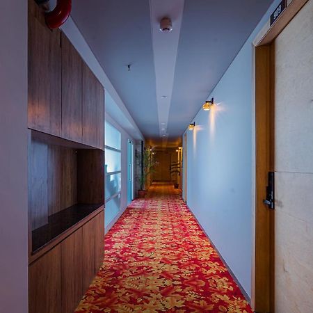 Hotel The Grand Heaven Gandhinagar Eksteriør bilde