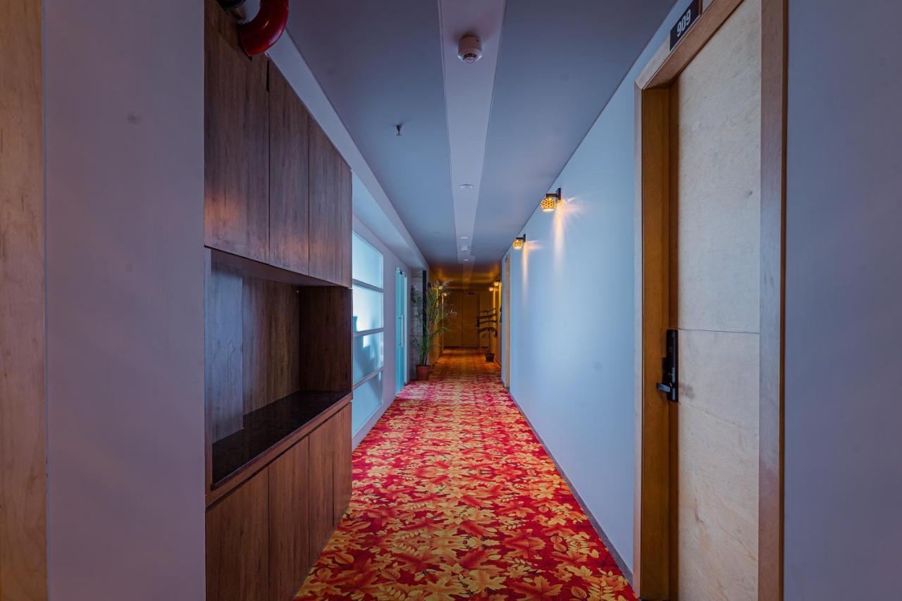 Hotel The Grand Heaven Gandhinagar Eksteriør bilde